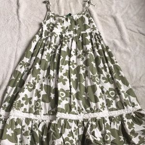 I’m selling a dress, 7-8 years old girl